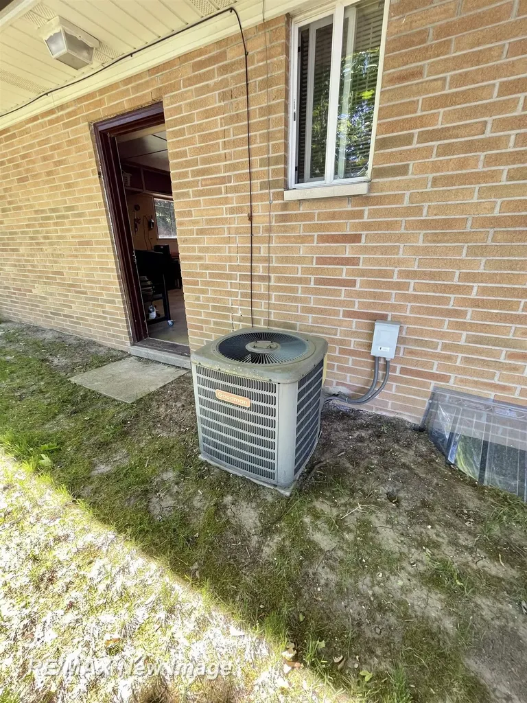 3192 Luther Road Saginaw Charter Township MI 48603