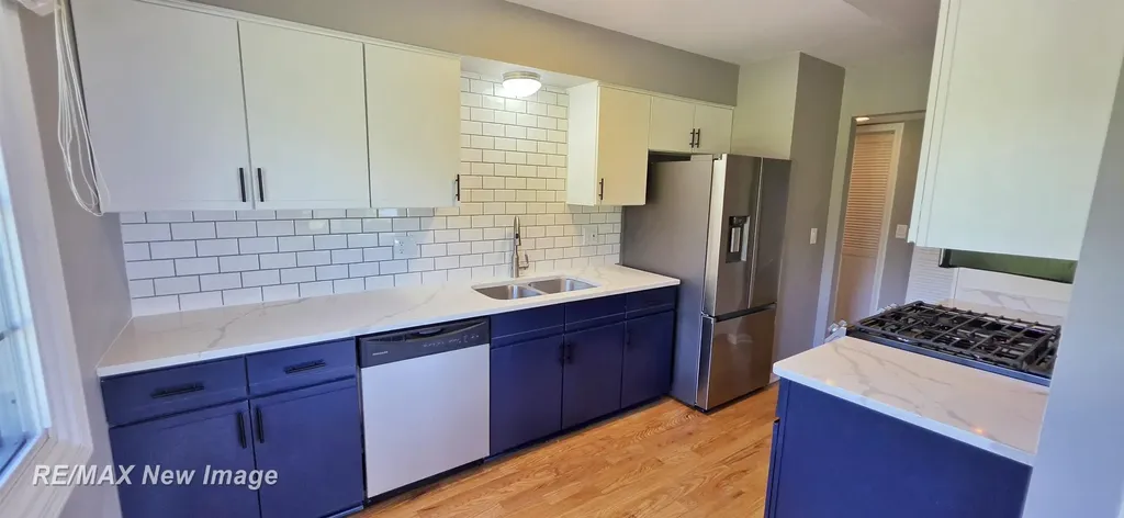 204 Lac Ste Claire Drive St. Clair Shores City MI 48082