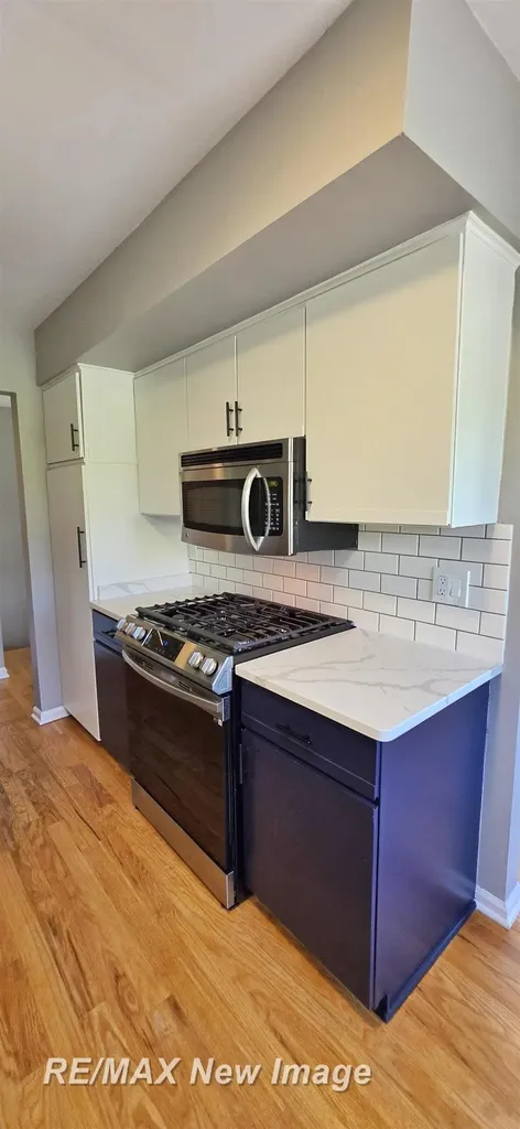 204 Lac Ste Claire Drive St. Clair Shores City MI 48082