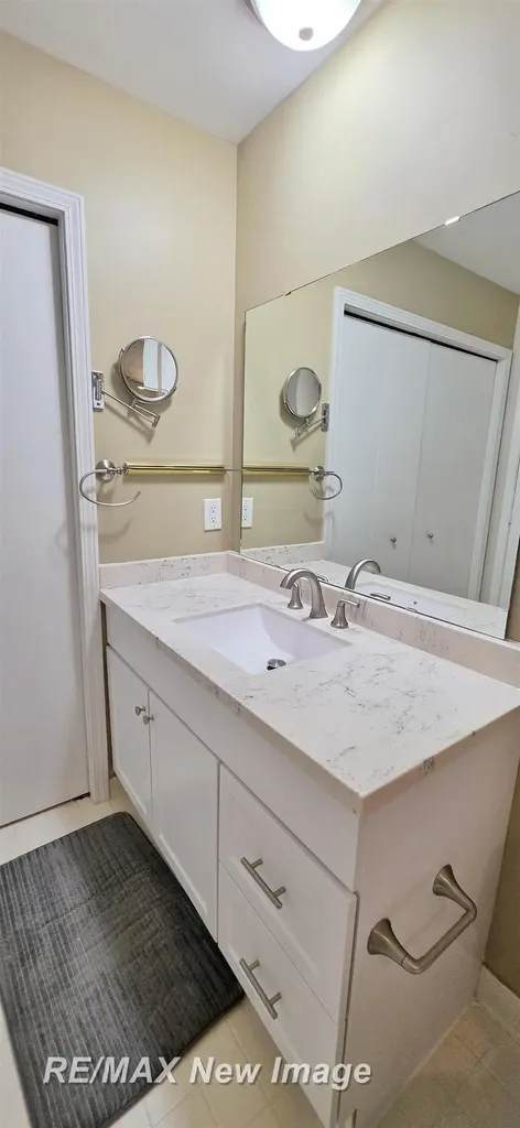 204 Lac Ste Claire Drive St. Clair Shores City MI 48082