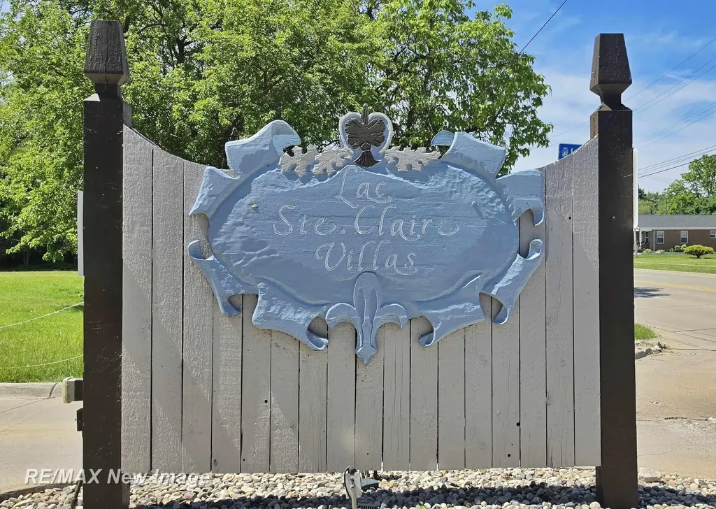 204 Lac Ste Claire Drive St. Clair Shores City MI 48082