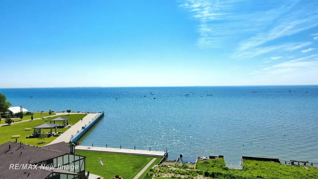 204 Lac Ste Claire Drive St. Clair Shores City MI 48082