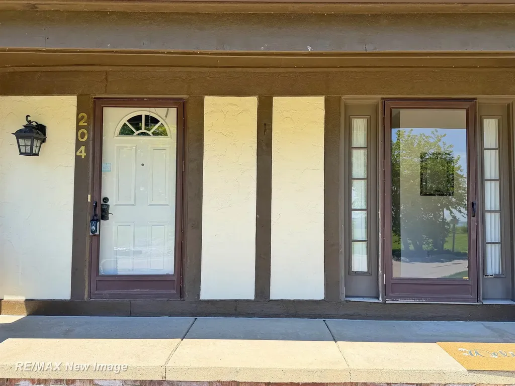 204 Lac Ste Claire Drive St. Clair Shores City MI 48082