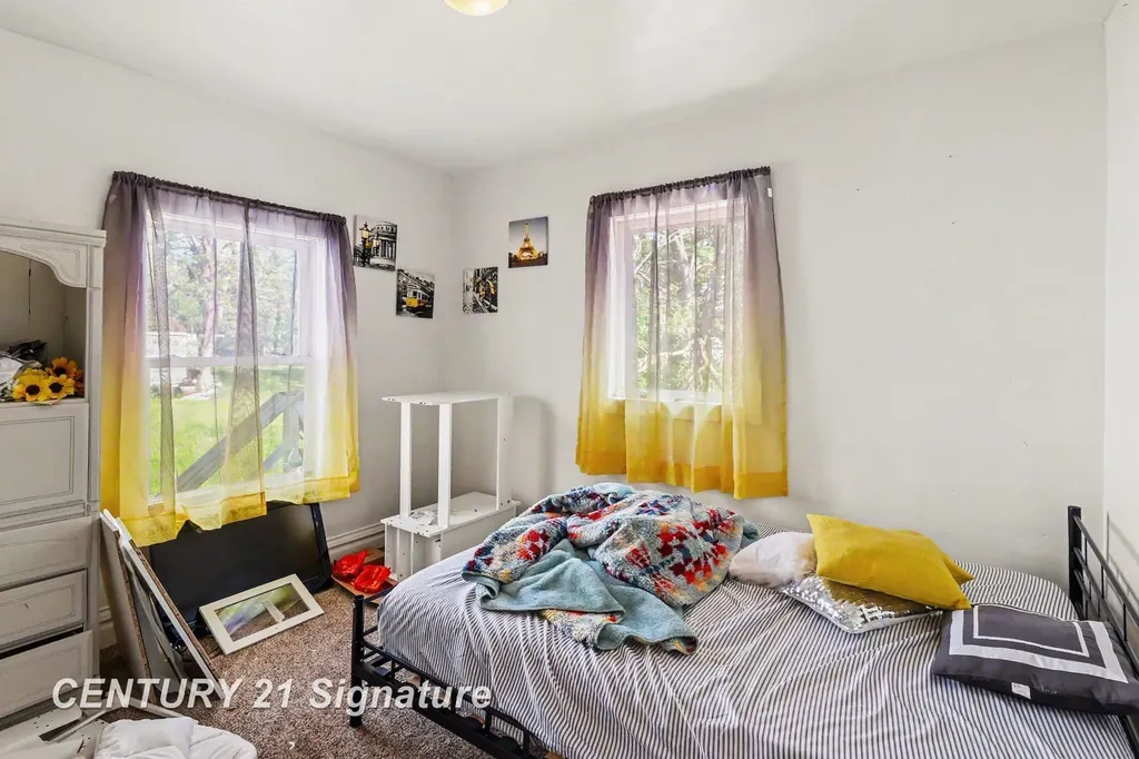 810 Mckinley Street Lansing City MI 48906