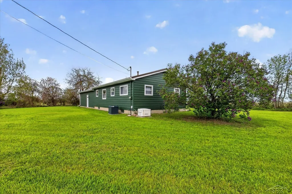 4265 Bay Park Road Akron Township MI 48767