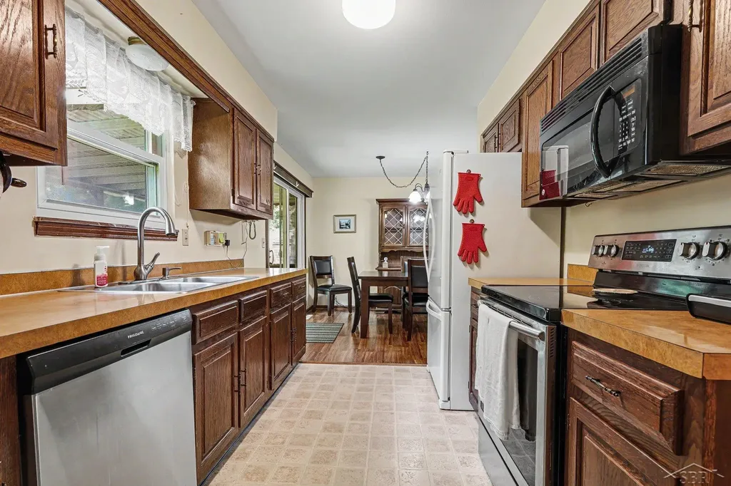 2850 Weigl Road James Township MI 48609