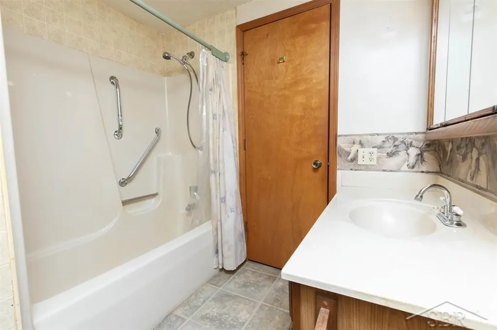 1156 S Alamando Road Greendale Township MI 48883