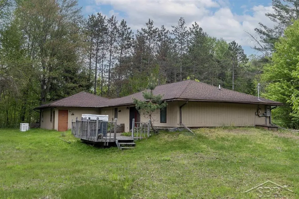 1156 S Alamando Road Greendale Township MI 48883