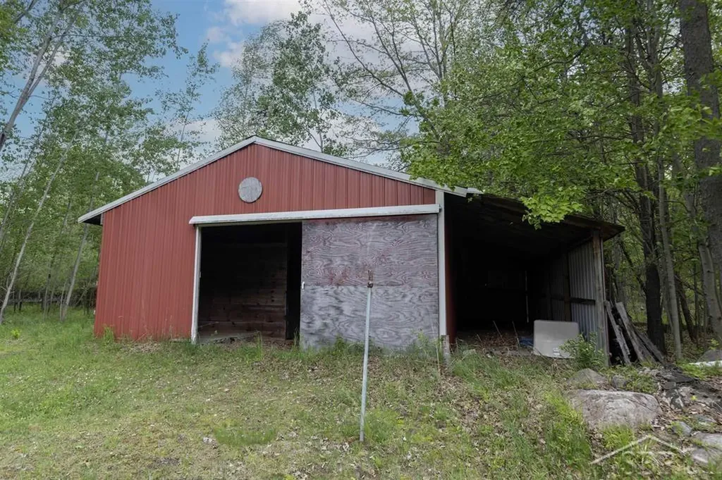 1156 S Alamando Road Greendale Township MI 48883
