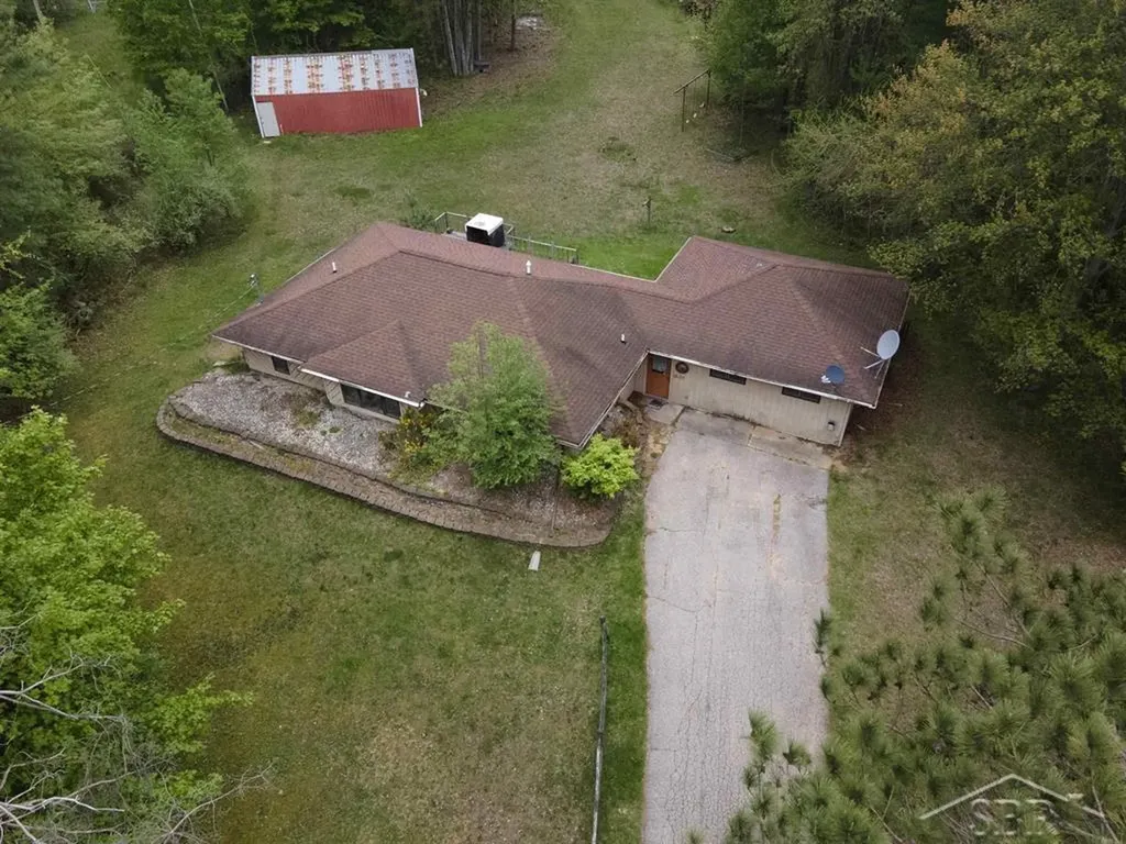 1156 S Alamando Road Greendale Township MI 48883