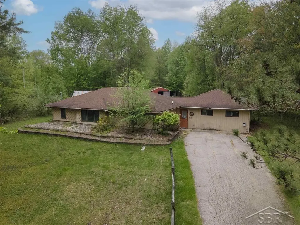 1156 S Alamando Road Greendale Township MI 48883
