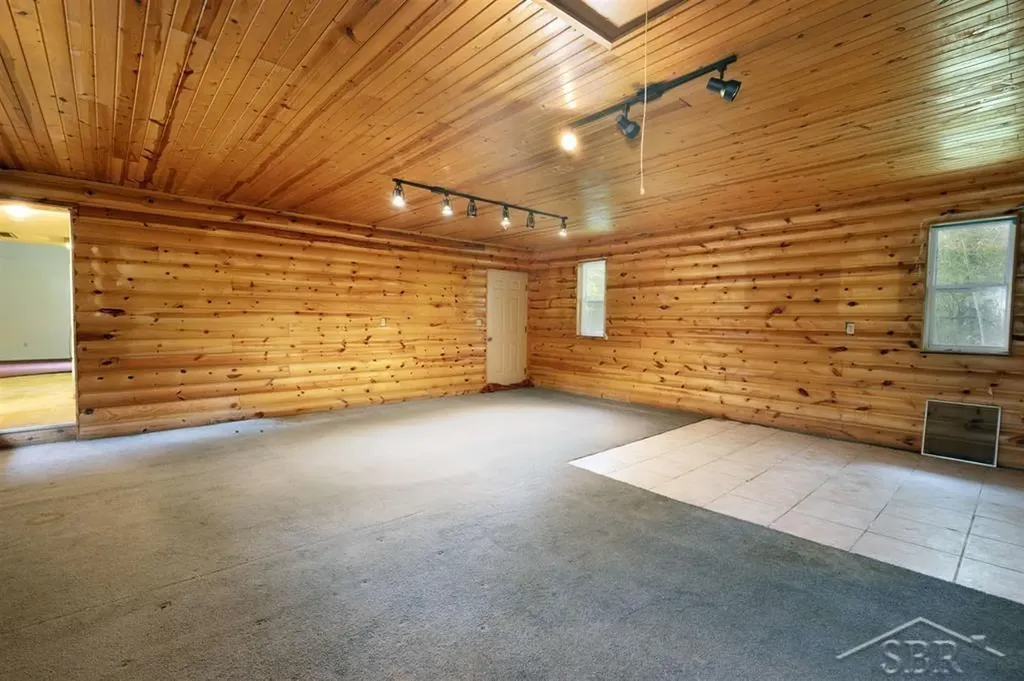 1156 S Alamando Road Greendale Township MI 48883