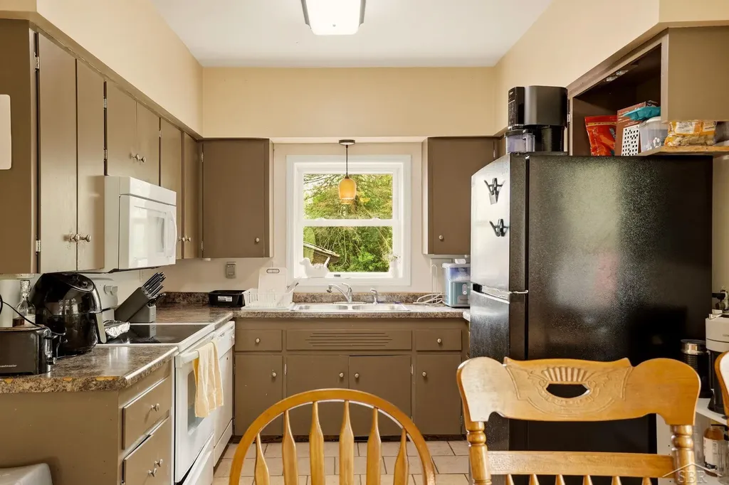 3285 Kochville Road Kochville Township MI 48604