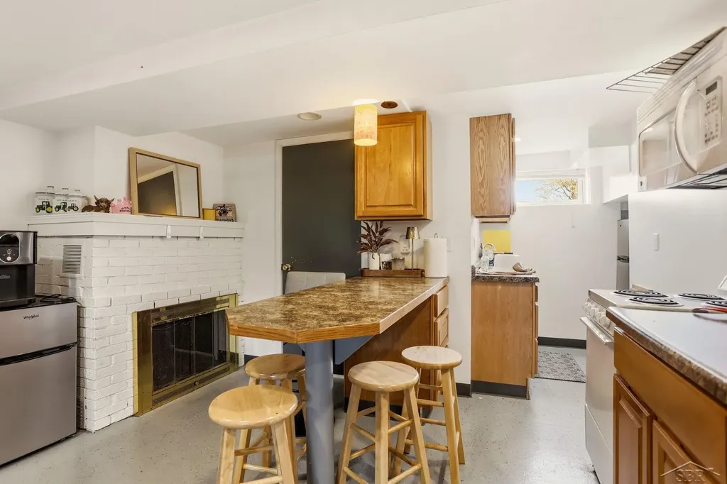 3285 Kochville Road Kochville Township MI 48604