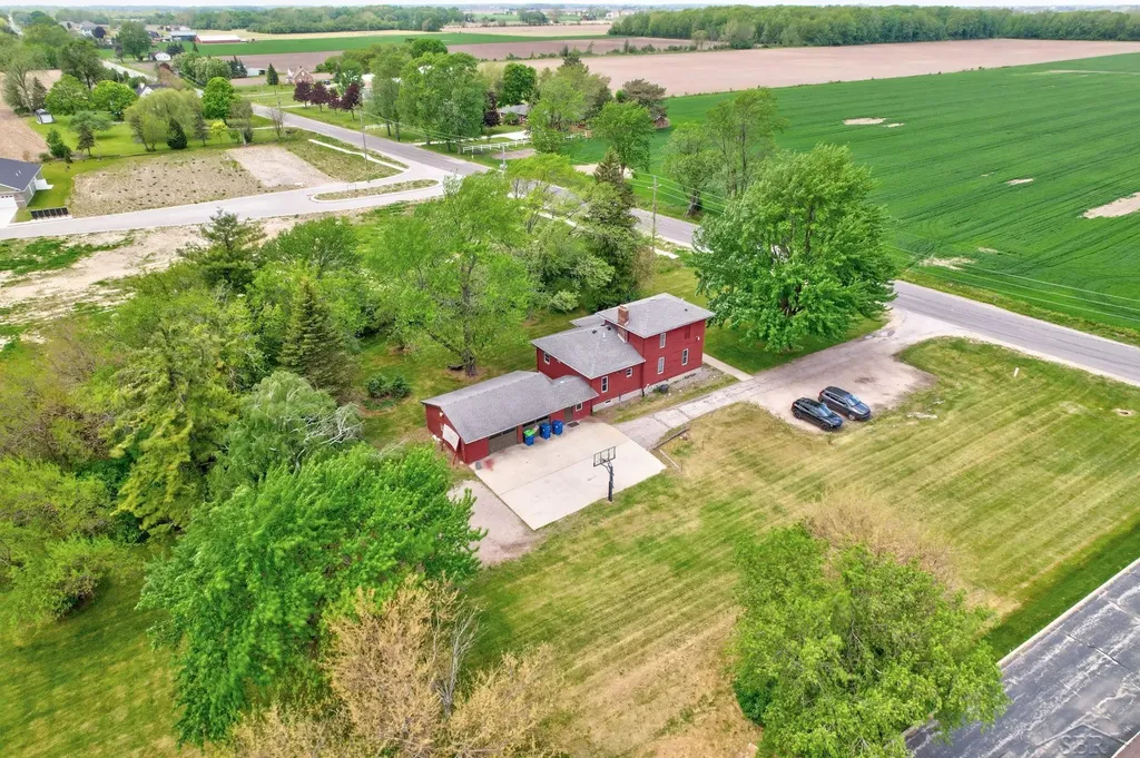 3285 Kochville Road Kochville Township MI 48604