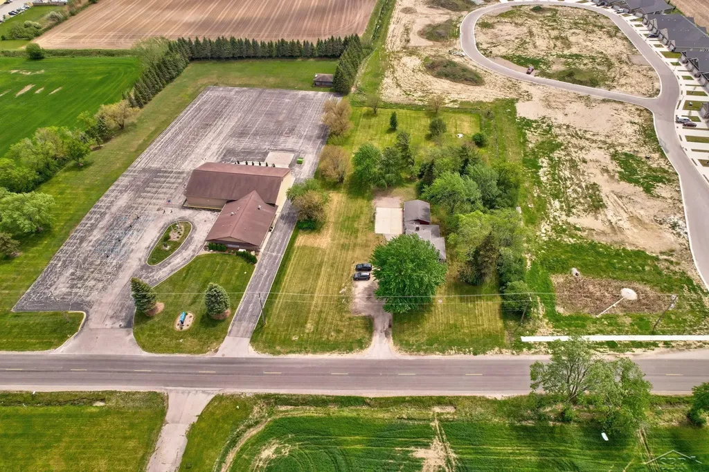 3285 Kochville Road Kochville Township MI 48604