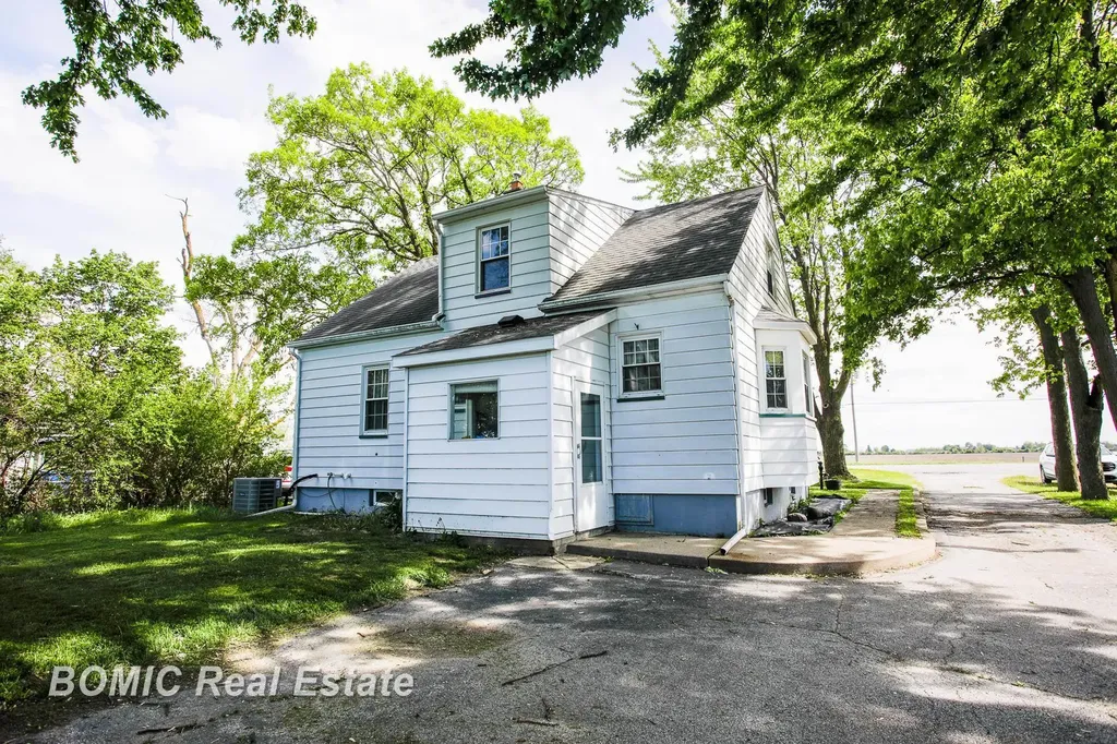 4735 E Washington Road Buena Vista Charter Township MI 48601