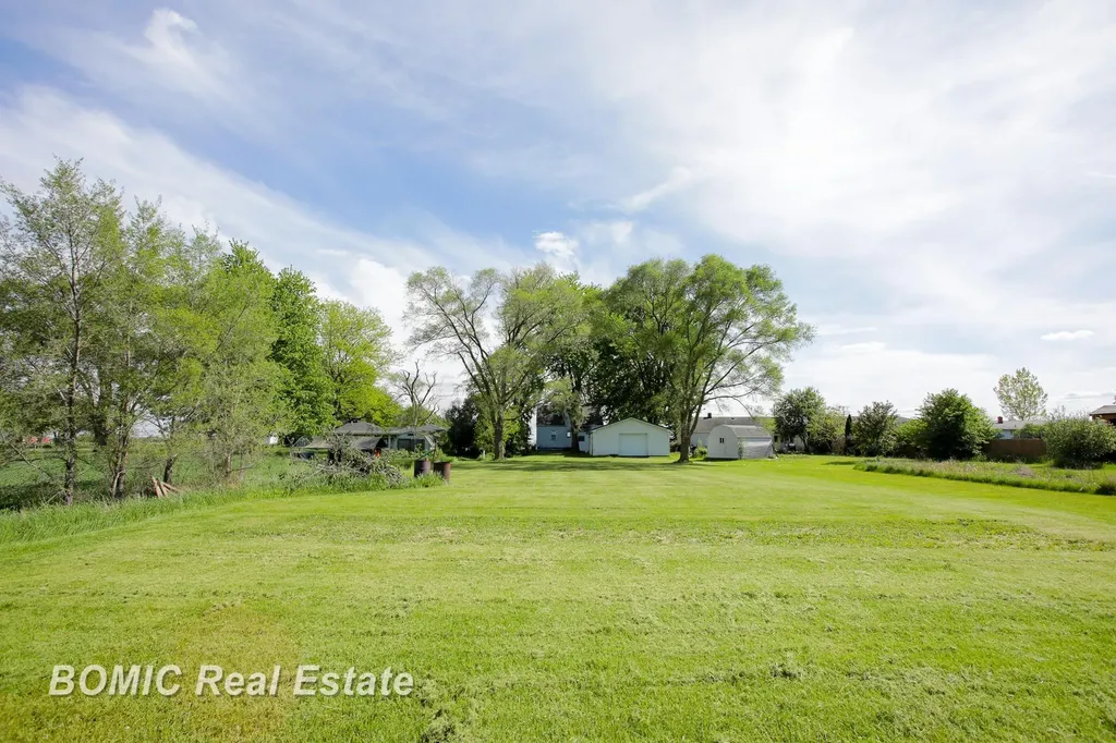 4735 E Washington Road Buena Vista Charter Township MI 48601