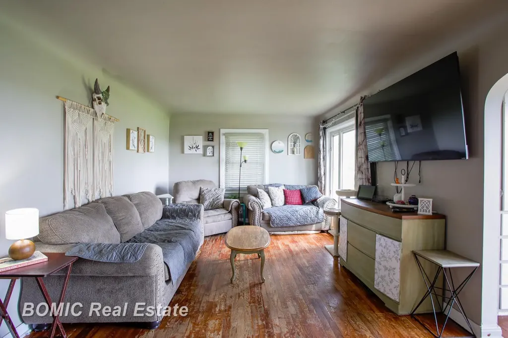 4735 E Washington Road Buena Vista Charter Township MI 48601