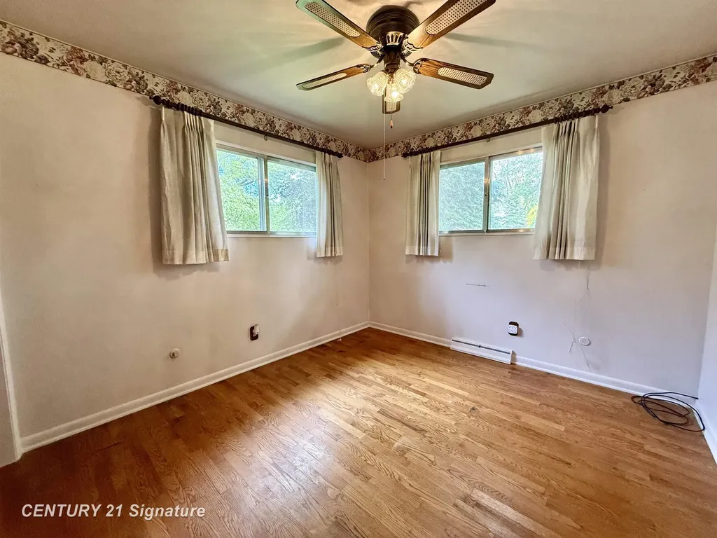 1221 Sauk Lane Saginaw Charter Township MI 48638