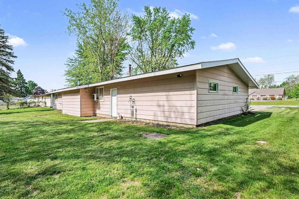 12139 Ulmer Road Birch Run Village MI 48415