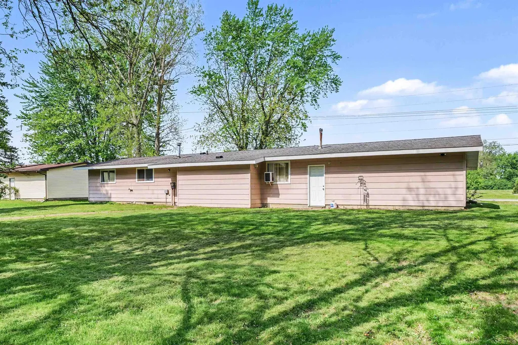 12139 Ulmer Road Birch Run Village MI 48415