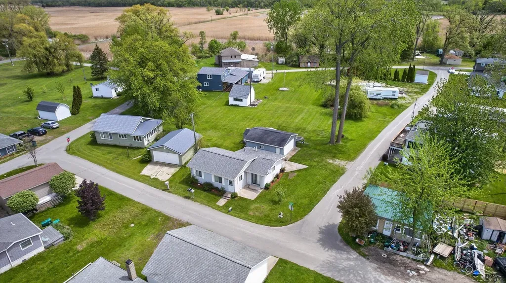 1857 Center Road Fairhaven Township MI 48759