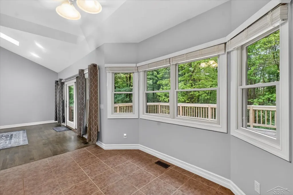809 Rosewood Boulevard Homer Township MI 48640