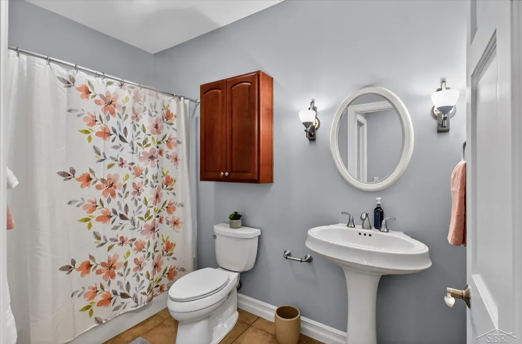 809 Rosewood Boulevard Homer Township MI 48640