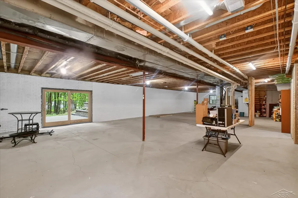 809 Rosewood Boulevard Homer Township MI 48640