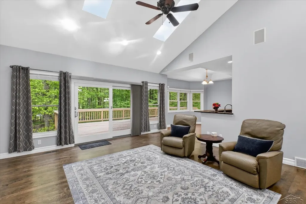 809 Rosewood Boulevard Homer Township MI 48640