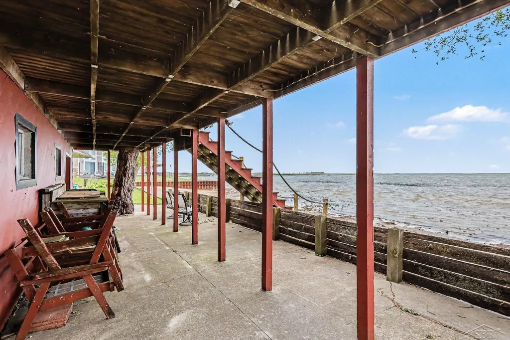 362 N Linwood Beach Road Fraser Township MI 48634