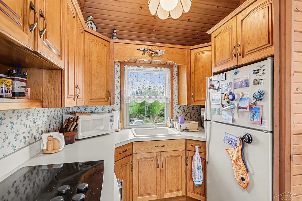 362 N Linwood Beach Road Fraser Township MI 48634