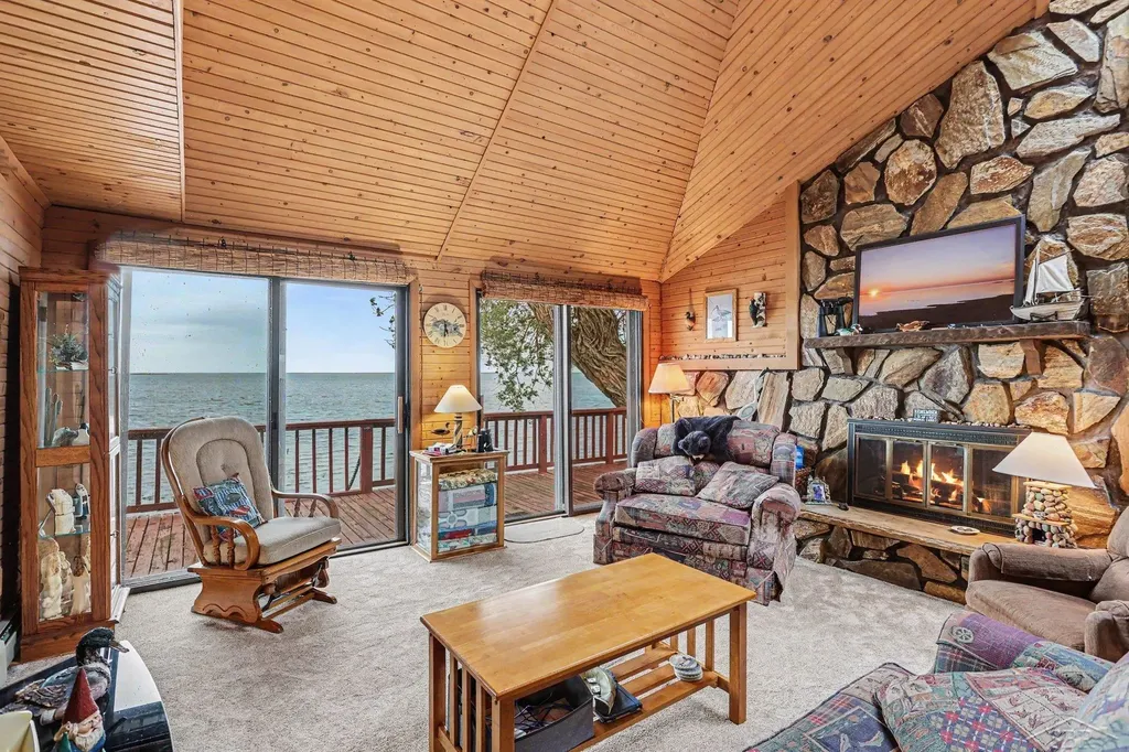 362 N Linwood Beach Road Fraser Township MI 48634