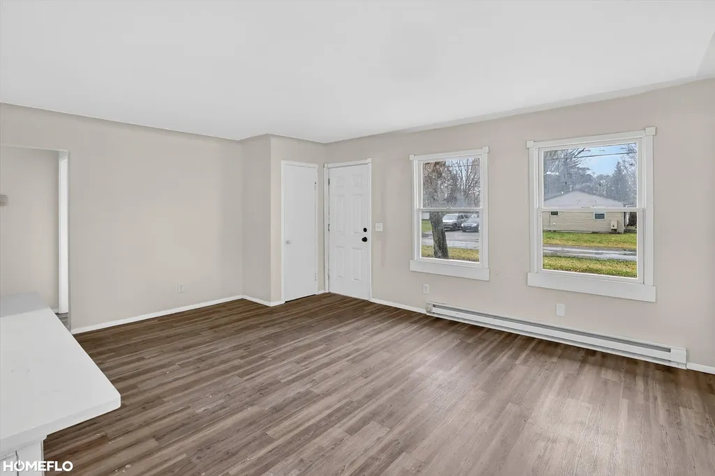 5025 Lodge Street Saginaw City MI 48601