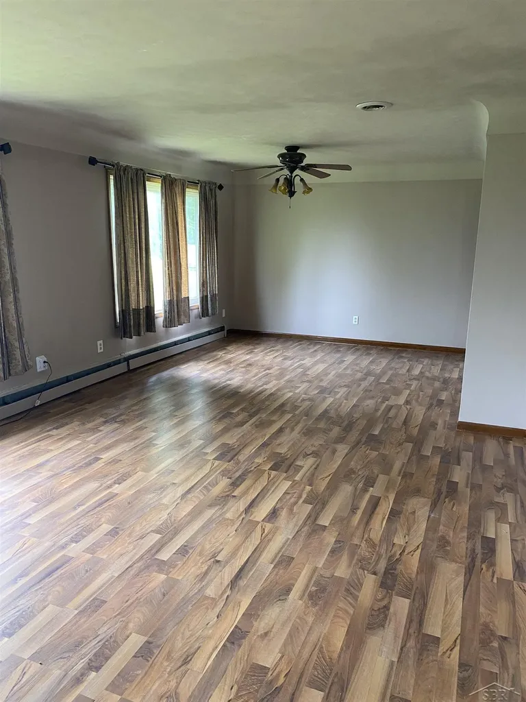 1032 N Hemlock Road Richland Township MI 48626