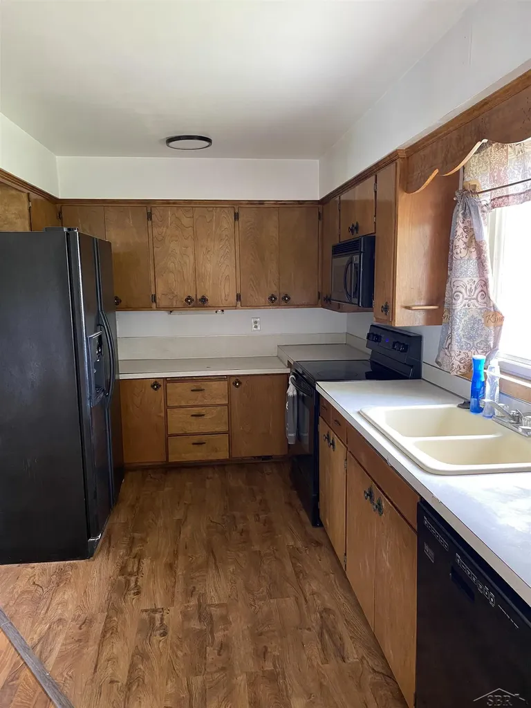 1032 N Hemlock Road Richland Township MI 48626