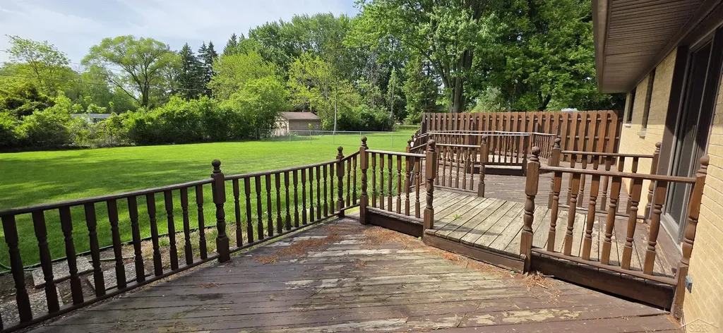 1308 Timothy Street Saginaw Charter Township MI 48638