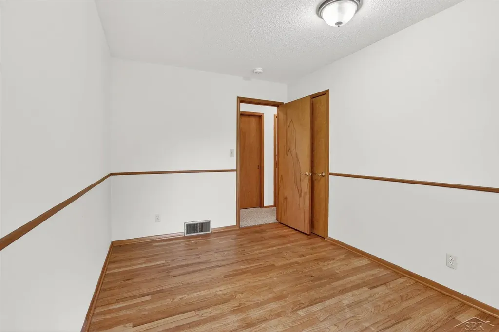 1603 Clover Lane Midland City MI 48640