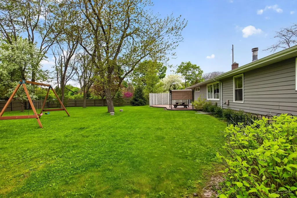 1603 Clover Lane Midland City MI 48640