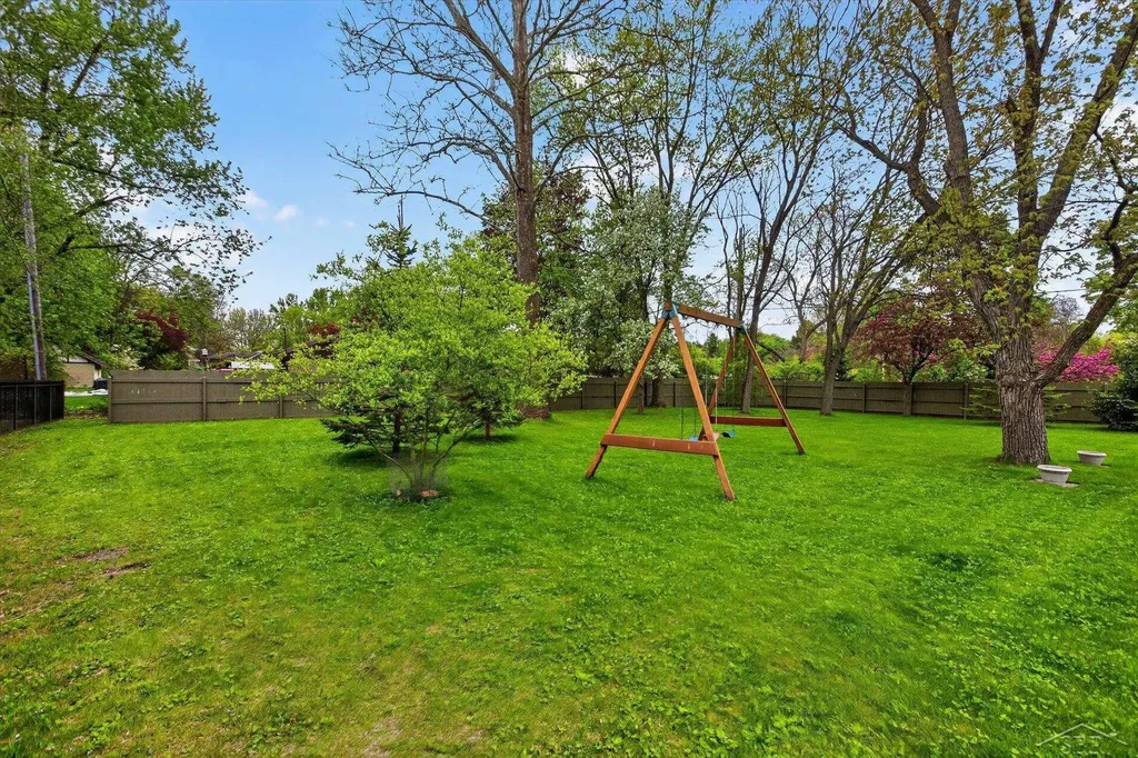 1603 Clover Lane Midland City MI 48640