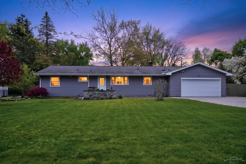 1603 Clover Lane Midland City MI 48640