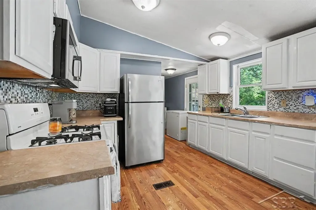 778 E Pine River Road Homer Township MI 48640