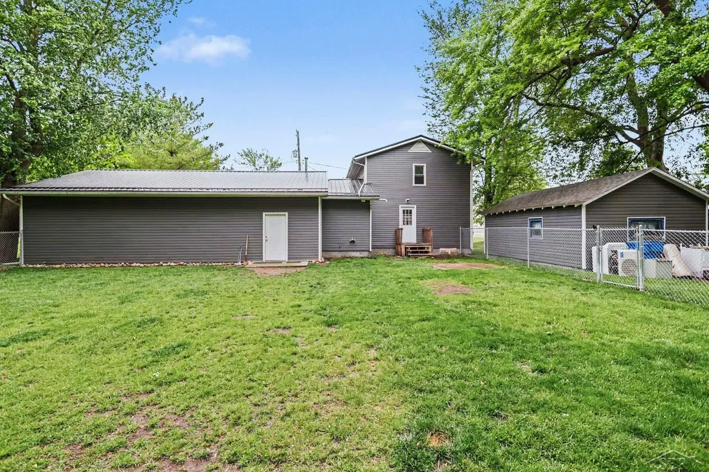 536 Warren Road Ovid Township MI 49036