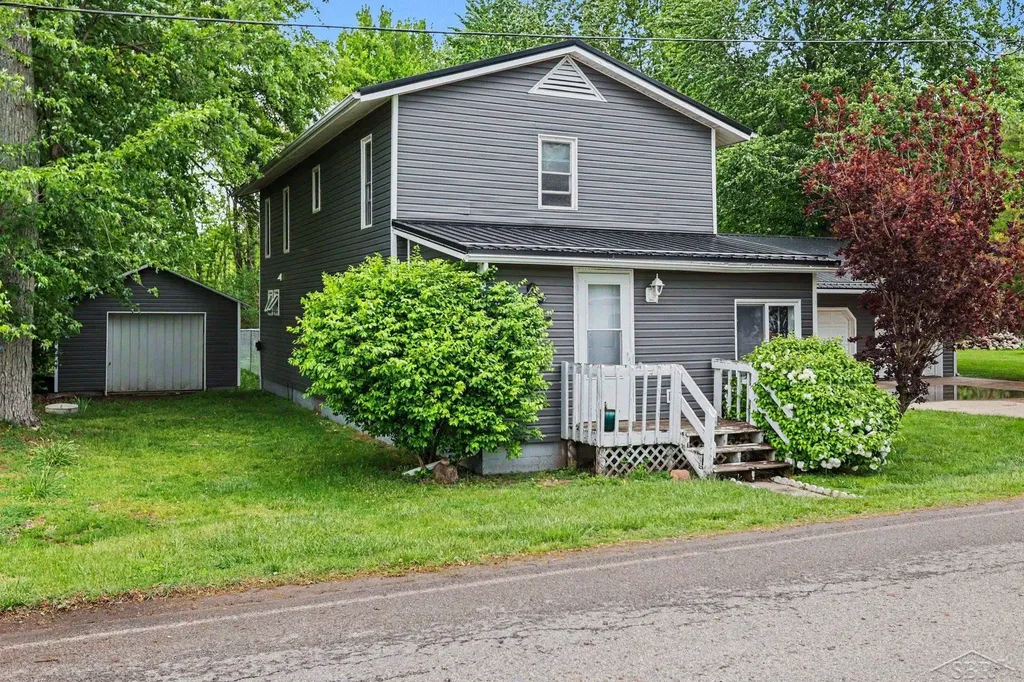 536 Warren Road Ovid Township MI 49036
