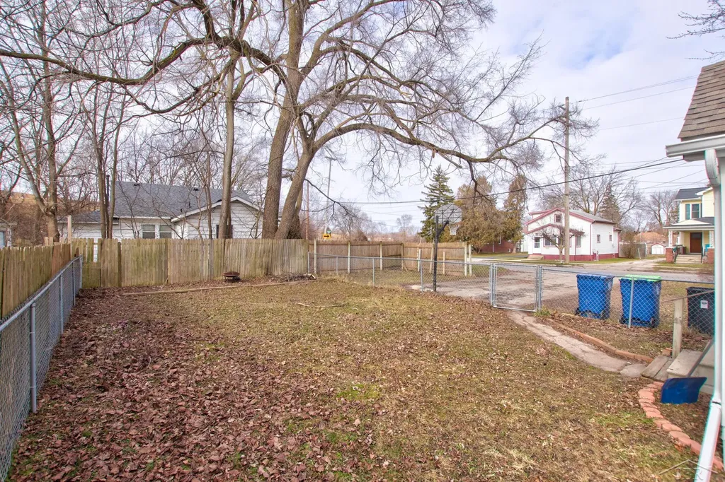 2895 Schaeffer Street Carrollton Township MI 48604