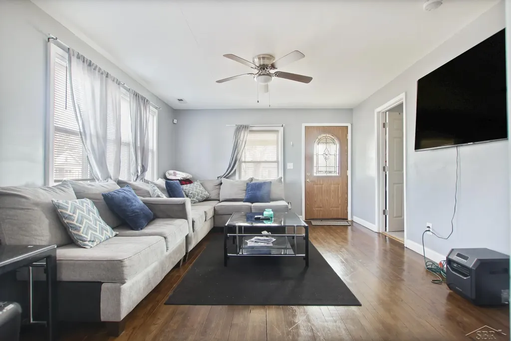 2895 Schaeffer Street Carrollton Township MI 48604