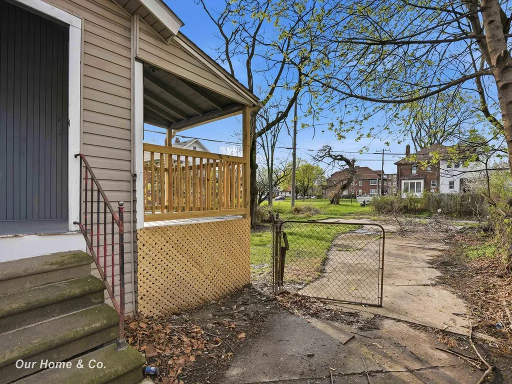 1956 Lothrop Street Detroit City MI 48206