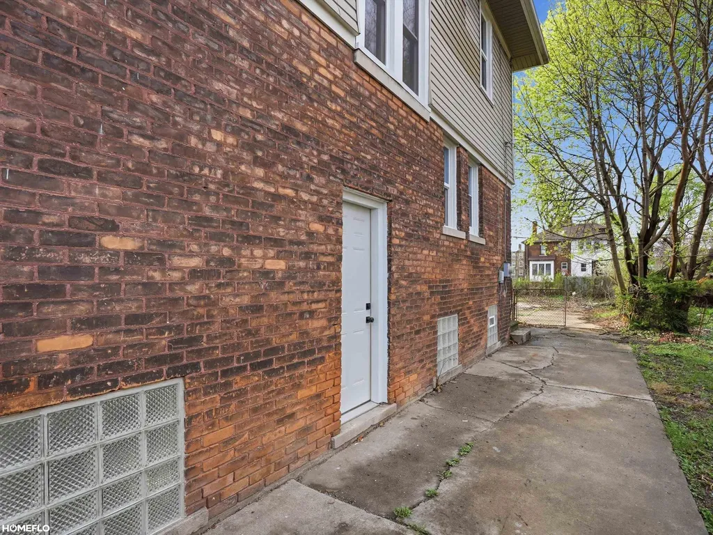 1956 Lothrop Street Detroit City MI 48206