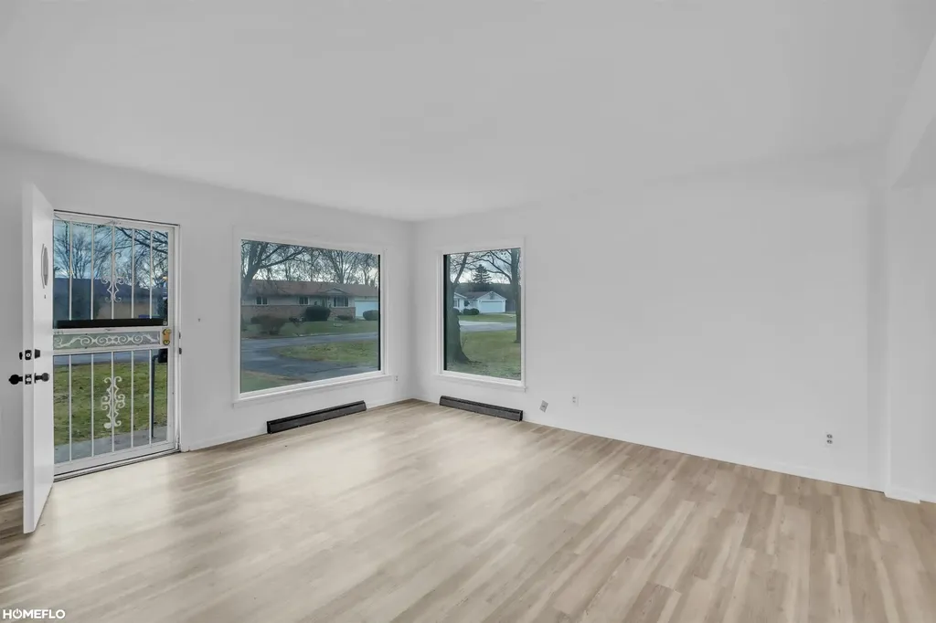 4637 S Gregory Street Buena Vista Charter Township MI 48601